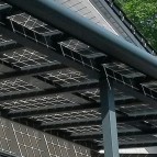 Was lohnt sich mehr - Solarterrasse oder herkömmliche Terrasse?